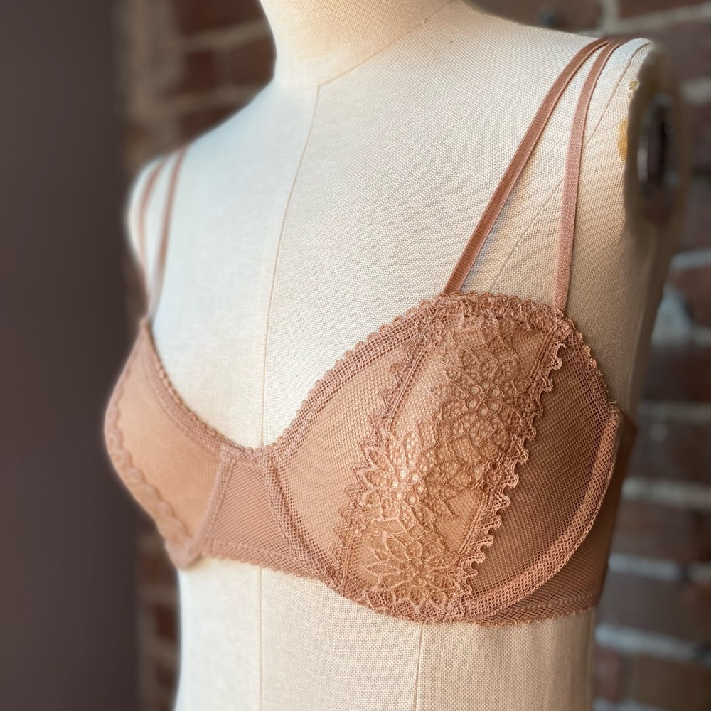 Rumi bra from Lonely. Nude, 32C. Lace